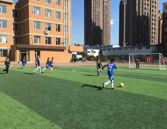 现在许多家长不用再舍近求远真金白银夯实教师根基变革的温度